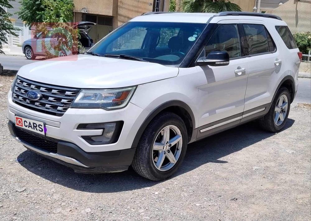 Ford Explorer